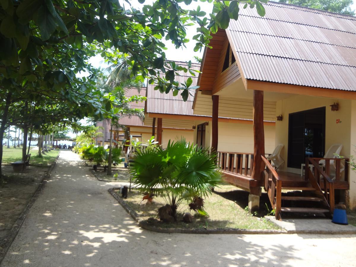 Season Bungalow Koh Jum Exterior photo