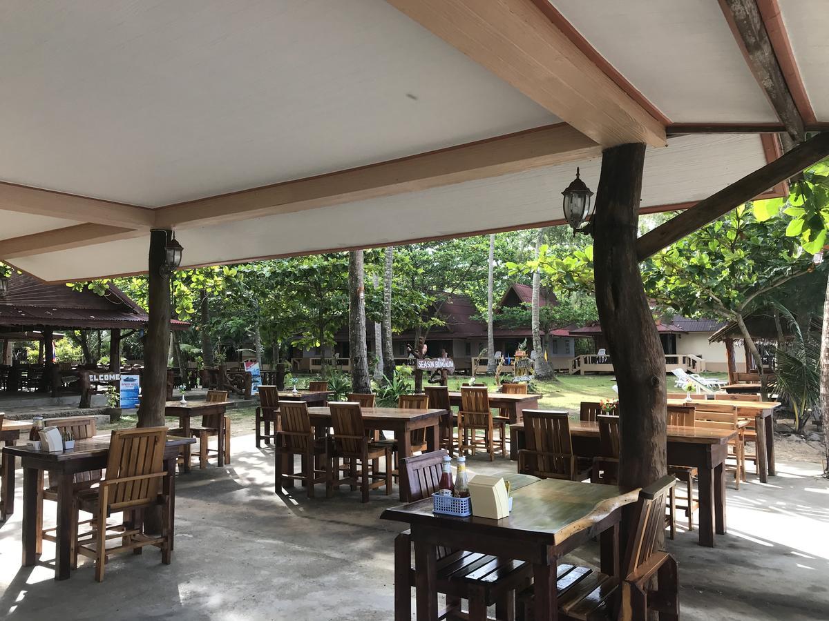 Season Bungalow Koh Jum Exterior photo